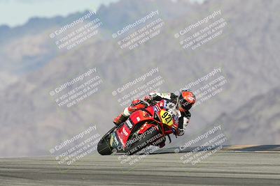 media/Nov-16-2025-Race Pace (Sun) [[8c5fa54630]]/Verified Riders/5-Turn 9 (1135am)/